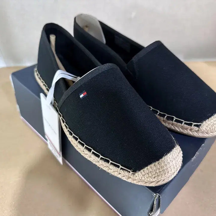 [SOLD OUT] 타미힐피거 시그니처 텍스타일 에스파듀 사이즈240