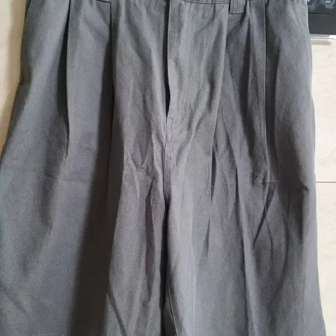 [SOLD OUT] 마리떼프랑소와저버 버뮤다 하프팬츠