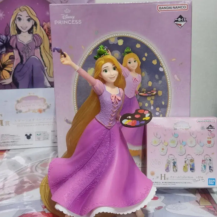 [BUNJANG] Disney Tangled Rapunzel Ichiban Kuji Prize A, G, H Figure, Keyring, and File Set / 택포 3.5 디즈니 라푼젤 제일복권 A상 G,H상 피규어 키링 파일 세트
