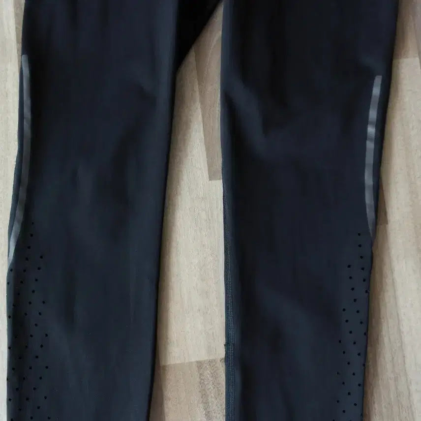 [SOLD OUT] 언더아머레깅스/77사이즈/정품/새제품수준
