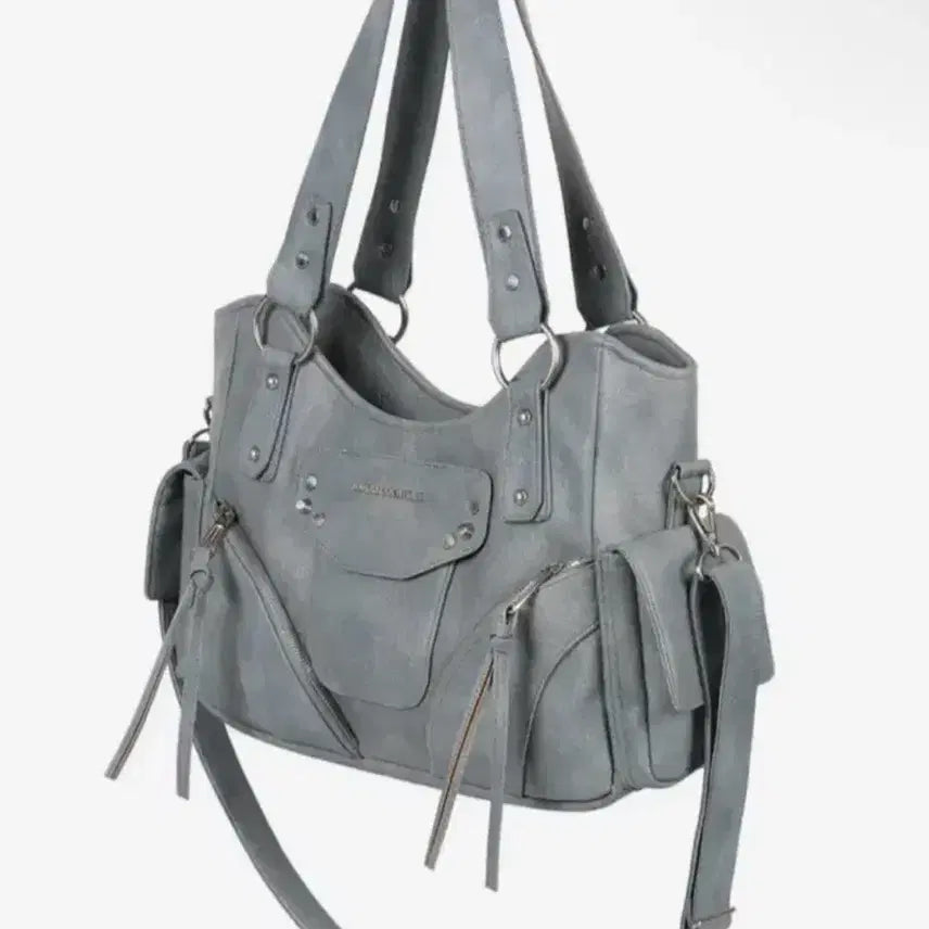 [SOLD OUT] 이우가마카라스 studded leather 숄더백 스카이블루