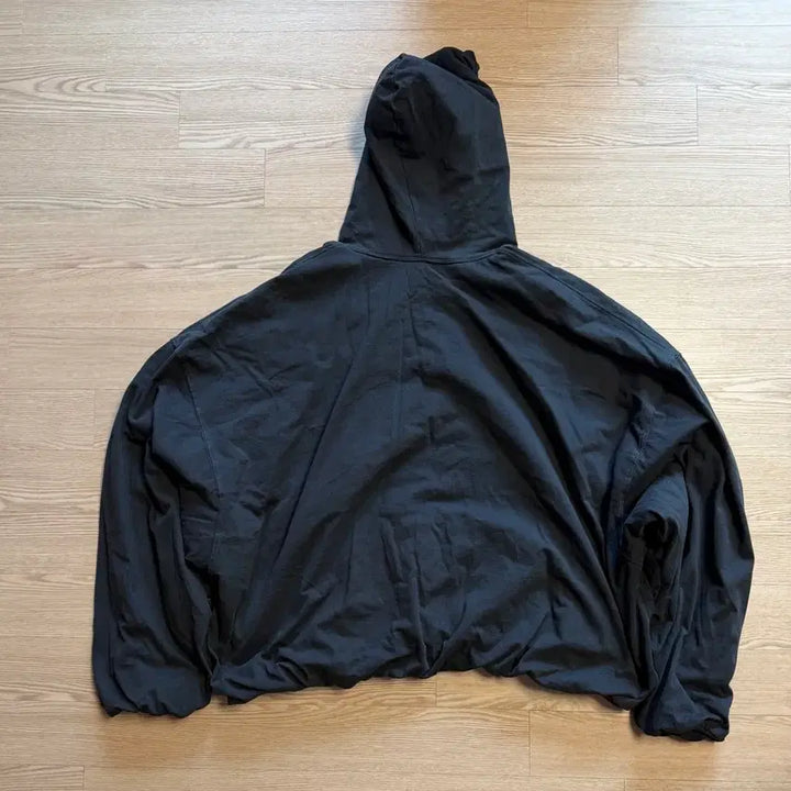 [SOLD OUT] 이지갭 발렌시아가 로고 후드티 블랙