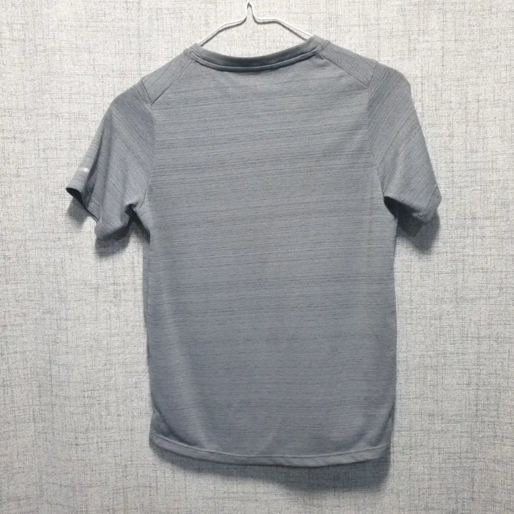 [SOLD OUT] 나이키 스우시 드라이핏 리플렉티브 프린팅 반팔 티셔츠 s