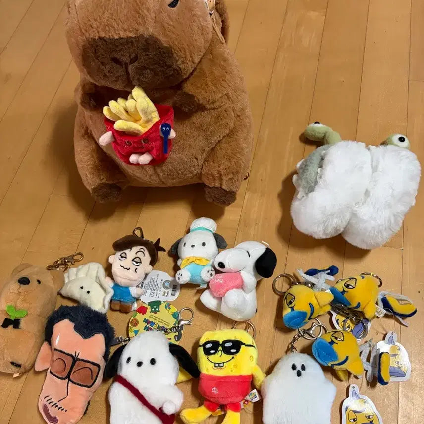 [SOLD OUT] 인형뽑기 인형 카비바라 가방 외계인 귀마개 모음 짱구 둘리 포차코 쿼카
