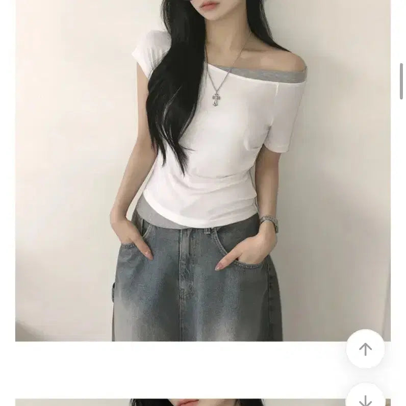 [SOLD OUT] 에이블리 배색 반팔 티셔츠 화이트
