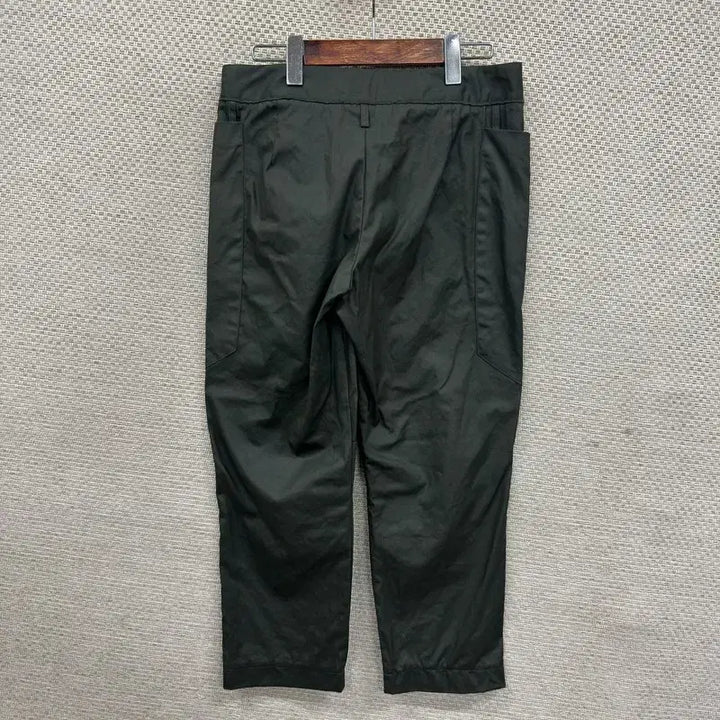 [SOLD OUT] 자라 ZARA 8부 왁스 팬츠 28인치 D06507