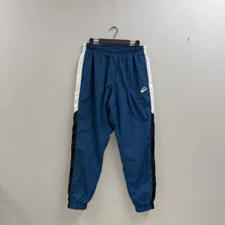[SOLD OUT] 남성 XL / 나이키 윈드러너 우븐 조거팬츠