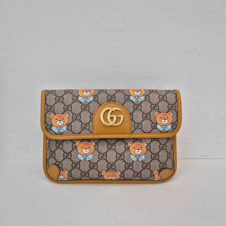 [SOLD OUT] [중고명품 럭스올 울산점] 구찌 x KAI 스몰 벨트백 647817