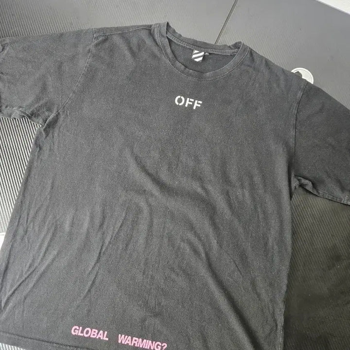 [SOLD OUT] 오프화이트 반팔 티셔츠 블랙