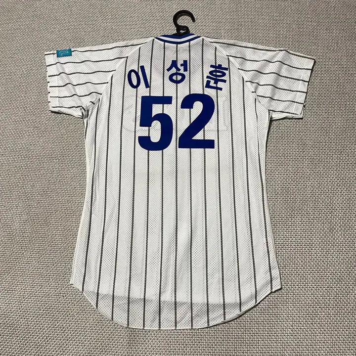 [SOLD OUT] L-XL 삼성라이온즈 올드유니폼 이성훈 유니폼 B.8311