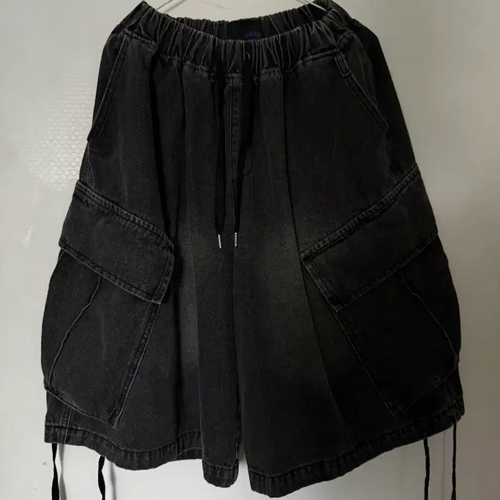 [SOLD OUT] 흑청 버뮤다