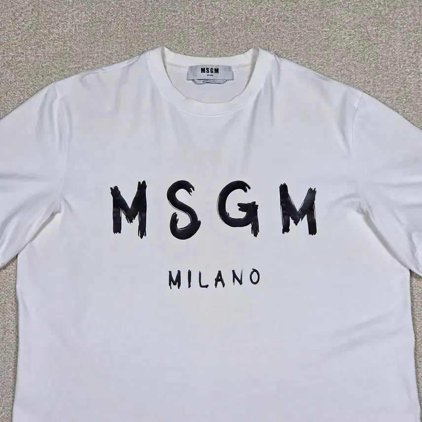 [SOLD OUT] [MSGM] 브러쉬 로고 반팔 티셔츠 | S00482