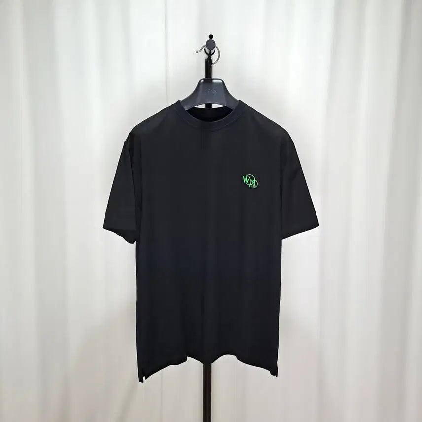 [SOLD OUT] (택포) 우영미 글로우 다크코인 반팔티 50 C114