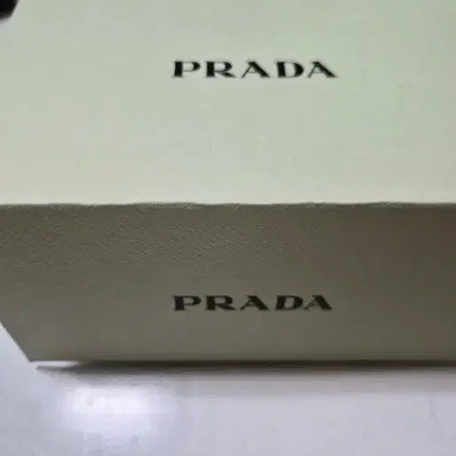 [SOLD OUT] 프라다 핸드크림&amp;림밤세트