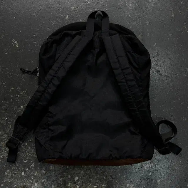 [SOLD OUT] 90s 나이키 올드스쿨 스웨이드 백팩