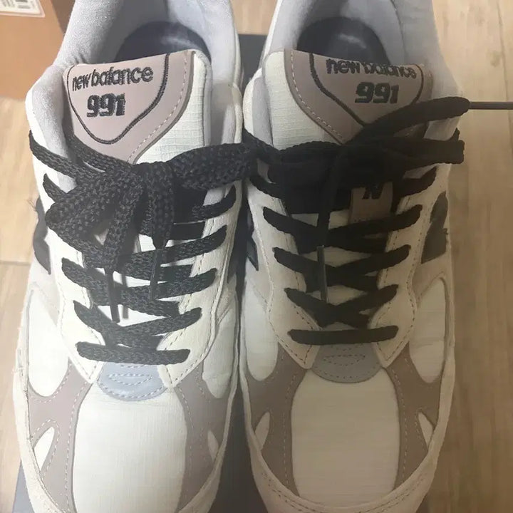 [SOLD OUT] 뉴발란스 991 베이지/그레이 270