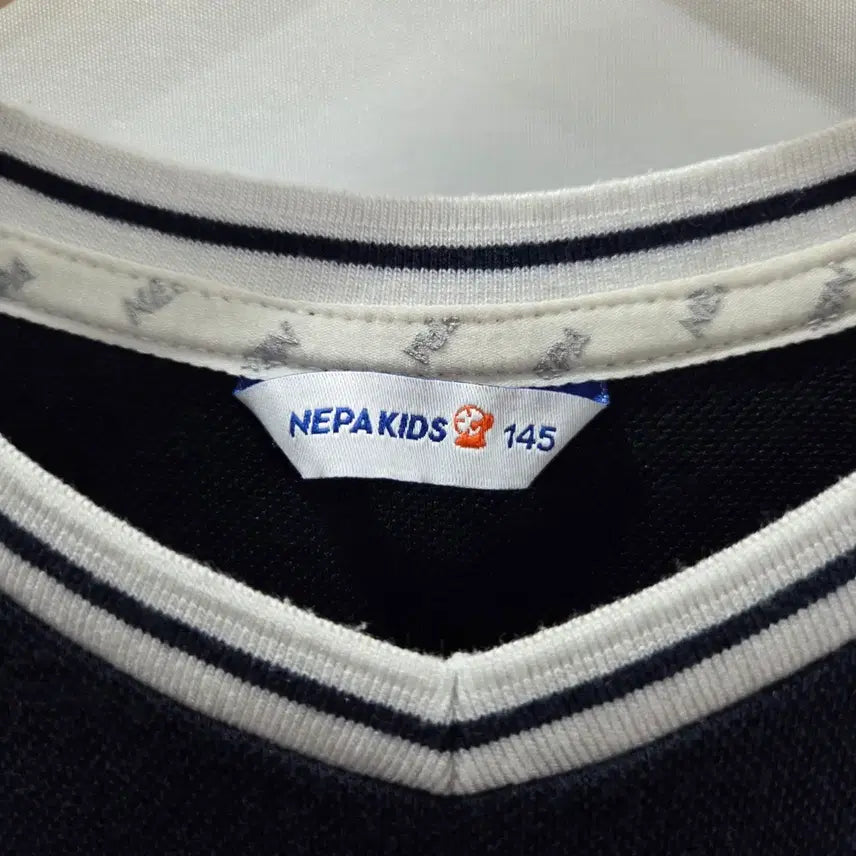 [SOLD OUT] 네파 키즈 피케 브이넥 반팔 원피스 145/11