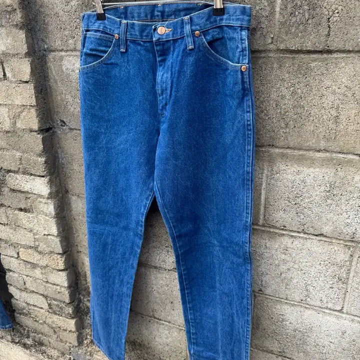 [SOLD OUT] 00s 랭글러 빈티지 13mwz 카우보이컷 데님 팬츠 32