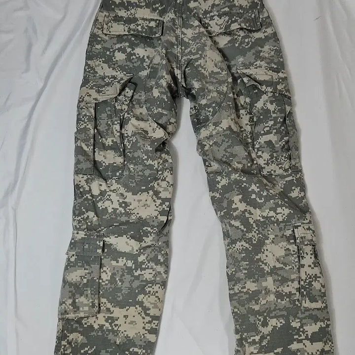 [SOLD OUT] U.S.A 미군 오리지널 ACU 전술 카고팬츠 바지 밀리터리 29인치 S