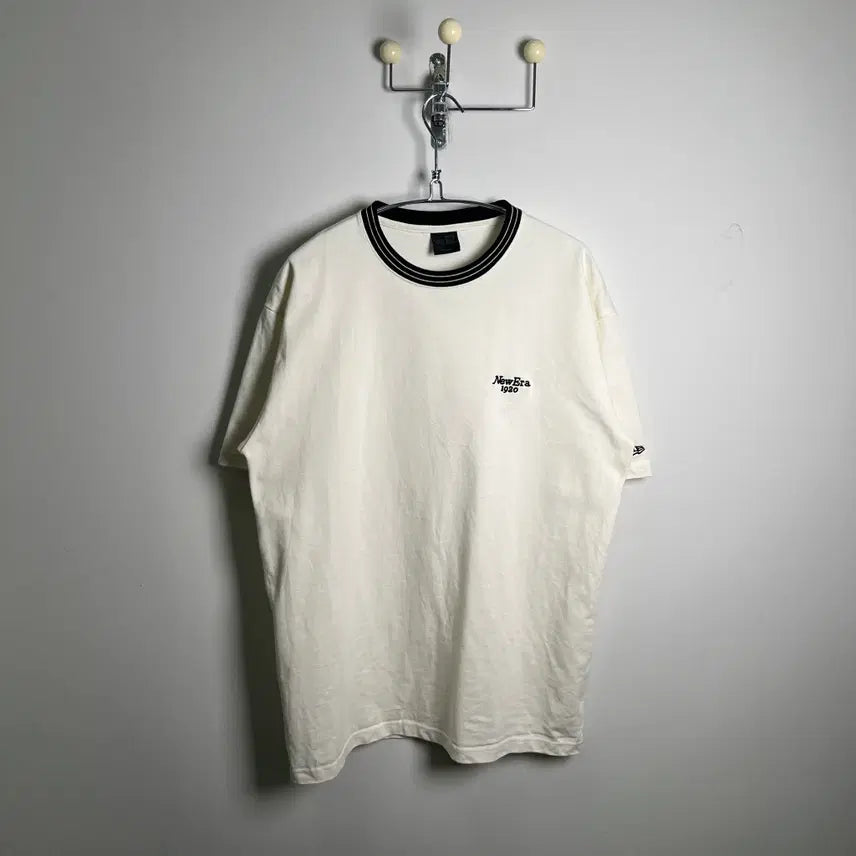 [SOLD OUT] NEW ERA 뉴에라 화이트 링거 반팔 티셔츠 2XL