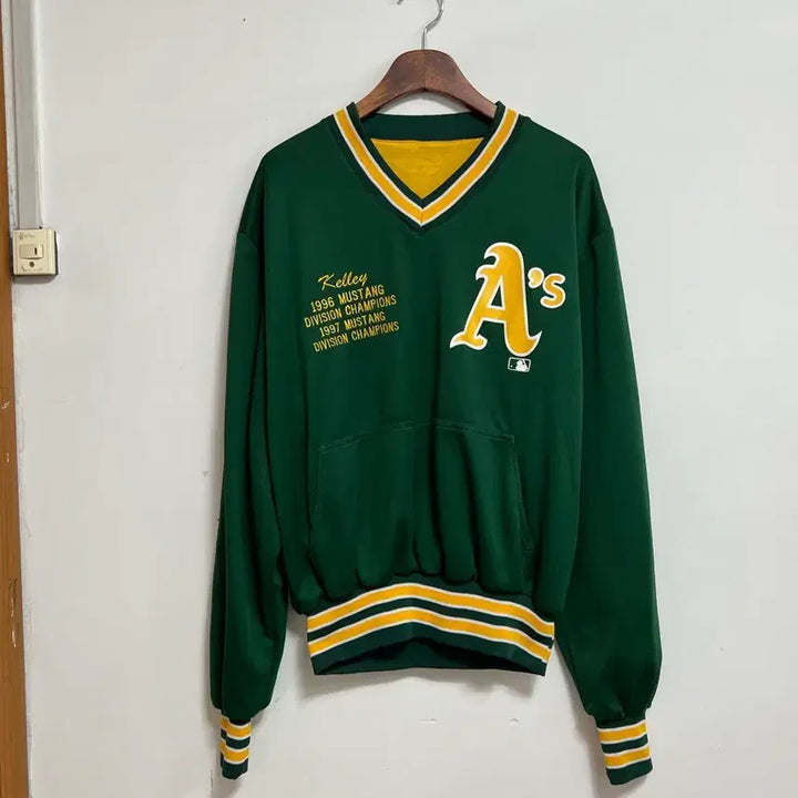 [SOLD OUT] 빈티지 90s 오클랜드 애슬레틱스 야구 저지