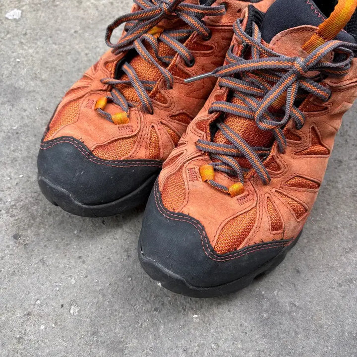 [SOLD OUT] Merrell 머렐 등산화 (265)