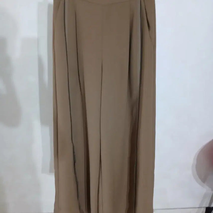 [SOLD OUT] 시스템 쿨소재 슬릿 와이드 팬츠