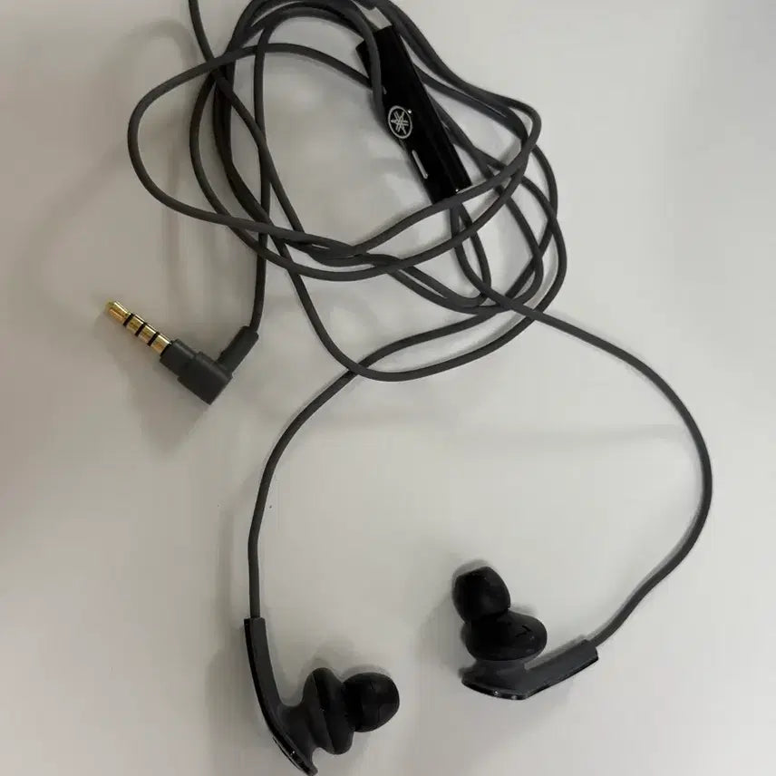 [SOLD OUT] 야마하 EPH-M200 줄이어폰