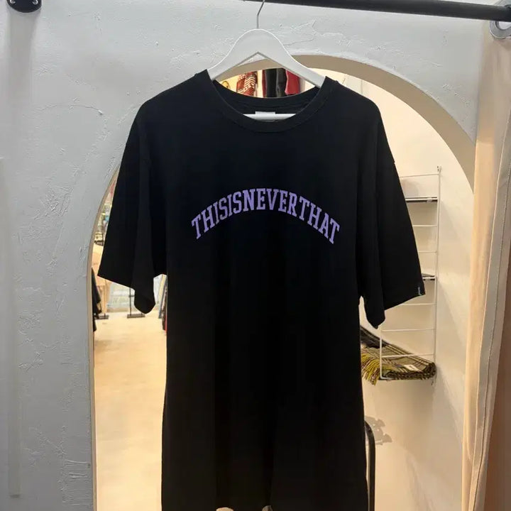[SOLD OUT] 디스이즈네버댓 반팔티 블랙