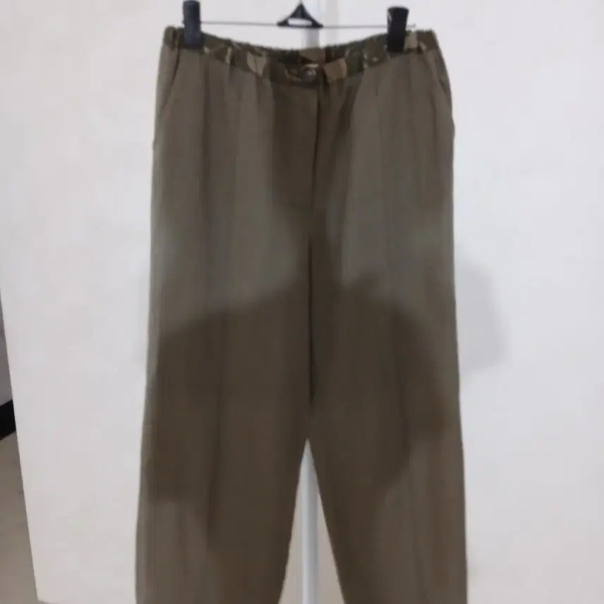[BUNJANG] ISAE MA-SOJAE Pants / ISAE 이새 마소재 팬츠