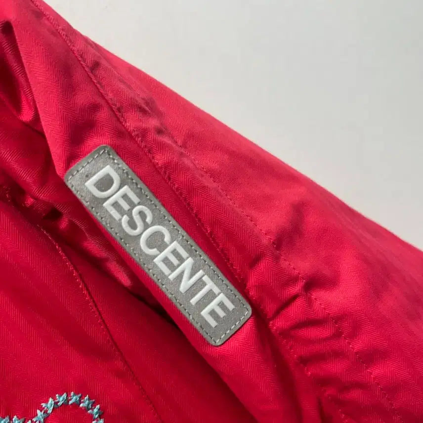[BUNJANG] Descente Kids Windbreaker Jumper Size 160 / 데상트 키즈 바람막이 점퍼 160사이즈