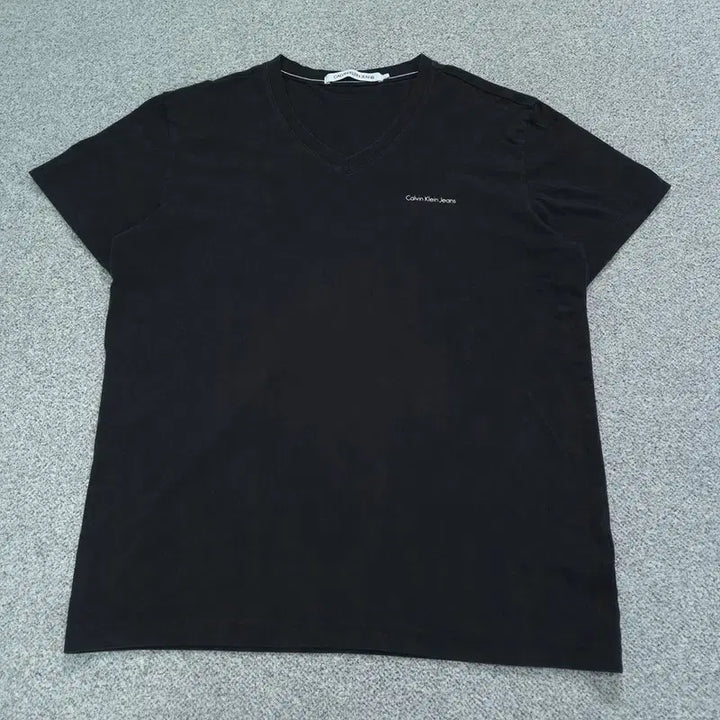 [BUNJANG] Calvin Klein Short Sleeve T-Shirt / L/G 캘빈클라인 반팔 티 | 0624C03