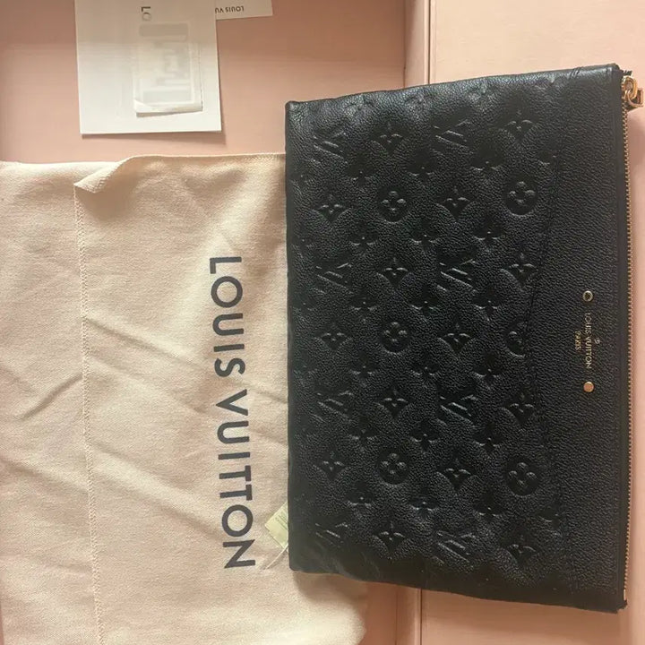 [BUNJANG] Louis Vuitton Monogram Pouch Black / 루이비통 모노그램 파우치 블랙