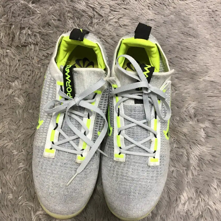[BUNJANG] Nike Air VaporMax 2021 Flyknit Shoes (245) / 나이키 에어 베이퍼맥스 2021 플라이니트245