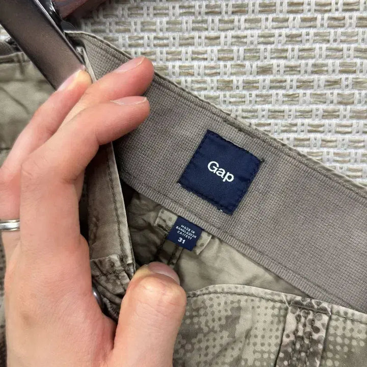 [BUNJANG] GAP Military Cargo Shorts / 갭 GAP 밀리터리 카고 반바지 31 D06531