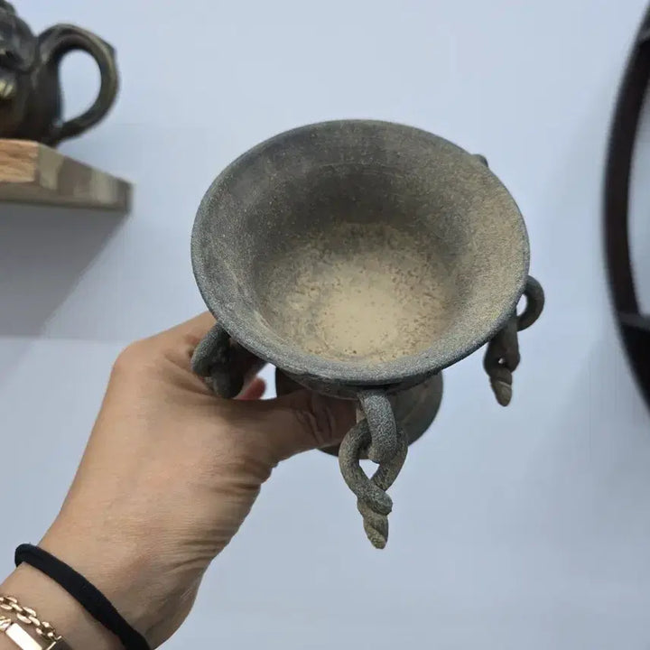 [BUNJANG] Antique Earthenware Cup with Chain Ornament / 골동품 토기 영락잔 민속품
