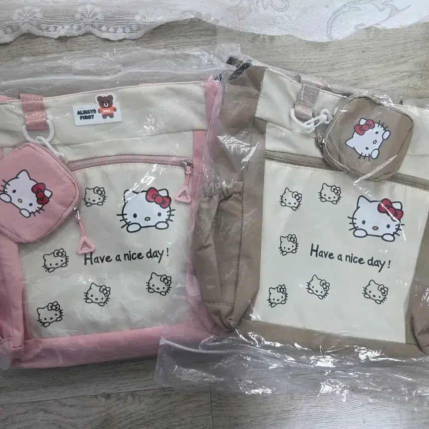 [BUNJANG] Hello Kitty Tote Bag Crossbody Bag / 헬로키티 토드백 크로스백 가방