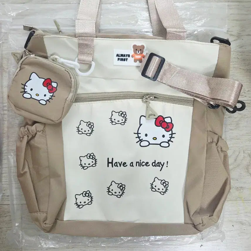 [BUNJANG] Hello Kitty Tote Bag Crossbody Bag / 헬로키티 토드백 크로스백 가방
