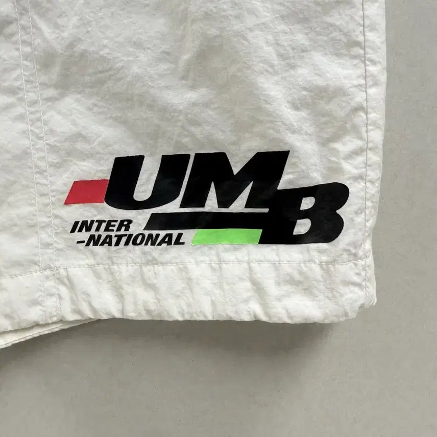 [BUNJANG] Umbro Graphic Shorts / 남성 75 M / 엄브로 그래픽 숏츠 반바지
