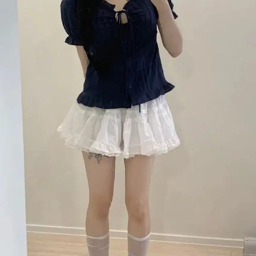 [BUNJANG] Haruru Navy Pintuck Ribbon Frill Lace Short Sleeve Blouse / [새제품]하르르 네이비 핀턱 리본프릴 레이스 반팔블라우스