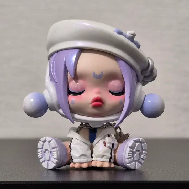 [BUNJANG] Pop Mart Skullpanda City of Night Series Meditator Figure / [팝마트] 6.8cm 스컬판다 피규어 5탄 시티오브나이트 시리즈 명상가