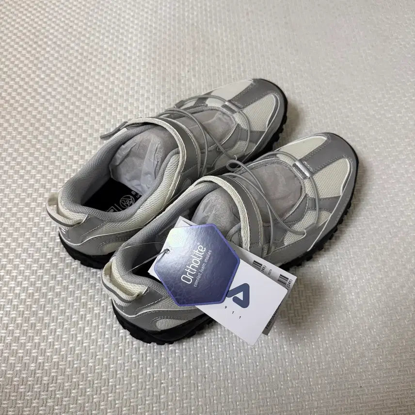 [BUNJANG] Fila Espace Mary Jane Shoes Silver 245 / 휠라 에샤페 메리제인(새상품)