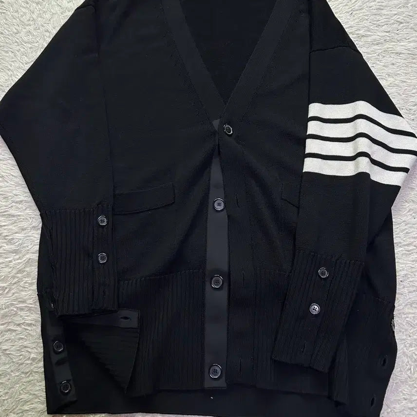 [BUNJANG] Thom Browne Elongated Cardigan Black Size 2 / [2size, 새상품급] 톰브라운 일롱게이티드 롱 가디건