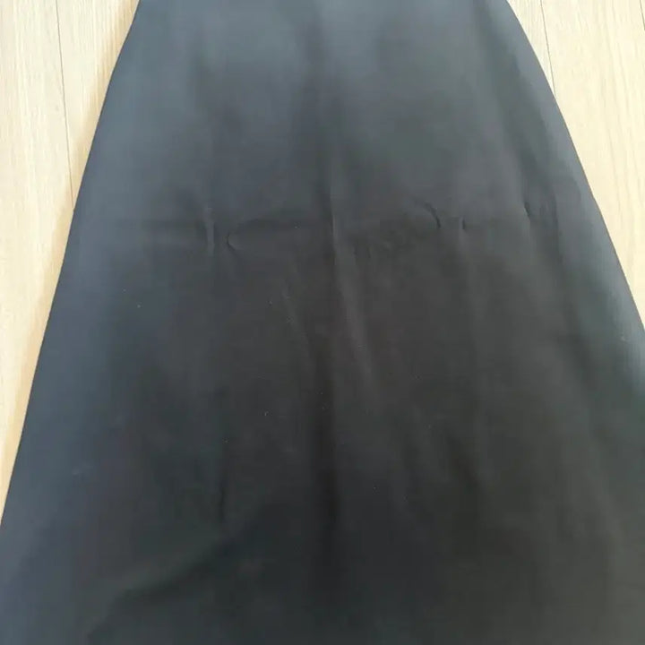[BUNJANG] HACER Black Semi-Flare Long Skirt (Size S) / HACER 아쎄르 블랙 세미 플레어 스커트 S