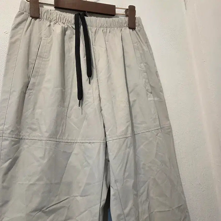 [BUNJANG] Beige Training Sweatpants Jogger Pants / 베이지색 트레이닝 땀복바지 가47