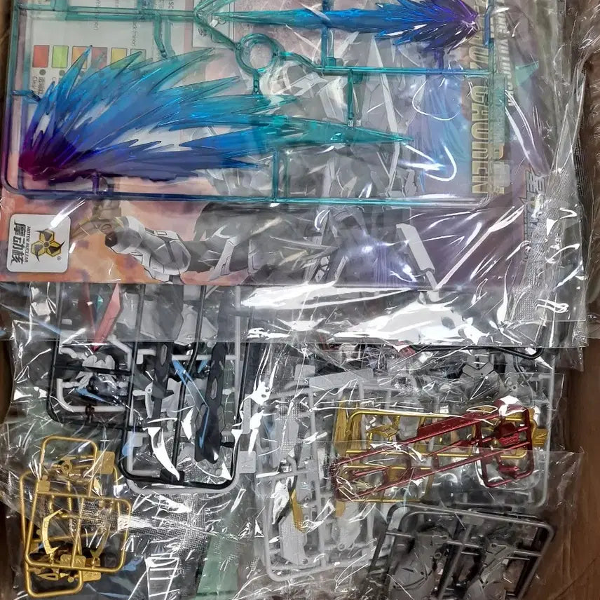 [BUNJANG] Motor Nuclear MNP-XH024 White Dragon Unassembled Model Kit / 모터 뉴클리어 MNP-XH024 백룡 미조립 판매 합니다