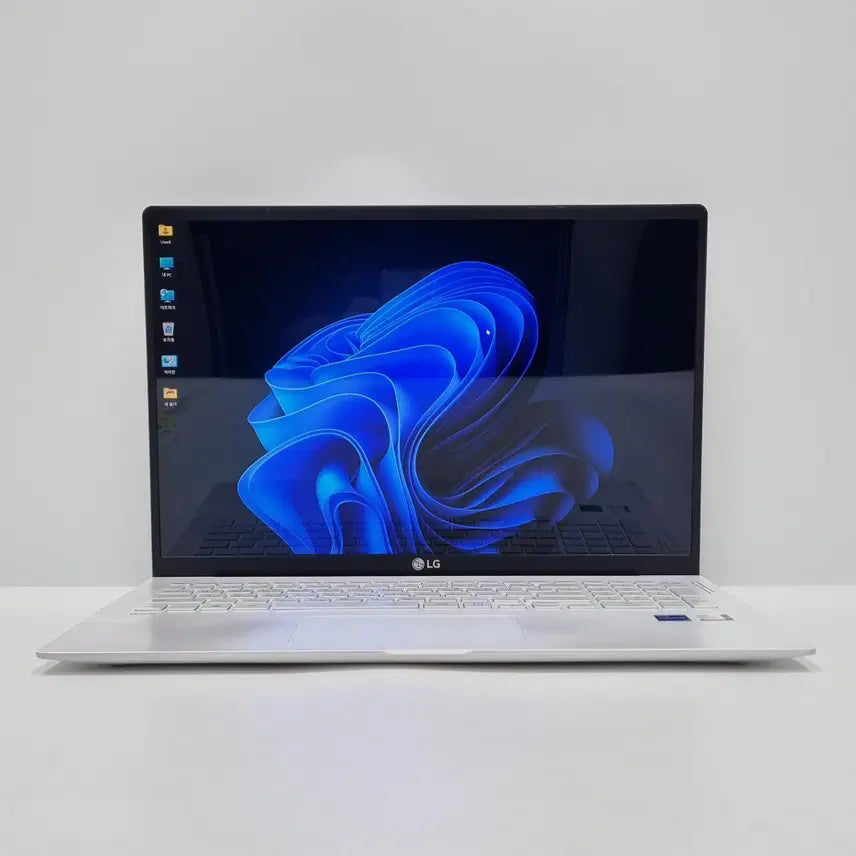 [BUNJANG] LG Gram 17 17Z95N-G.AP5GL Laptop Intel Core i5 8GB RAM 512GB SSD / LG 그램17 17Z95N-G.AP5GL i5 8GB 512GB 7