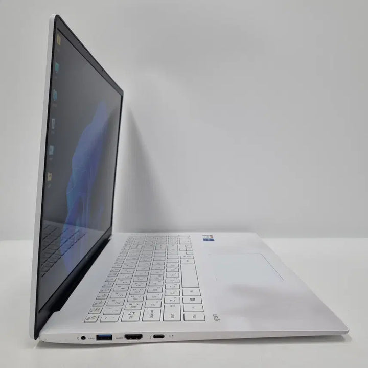 [BUNJANG] LG Gram 17 17Z95N-G.AP5GL Laptop Intel Core i5 8GB RAM 512GB SSD / LG 그램17 17Z95N-G.AP5GL i5 8GB 512GB 7