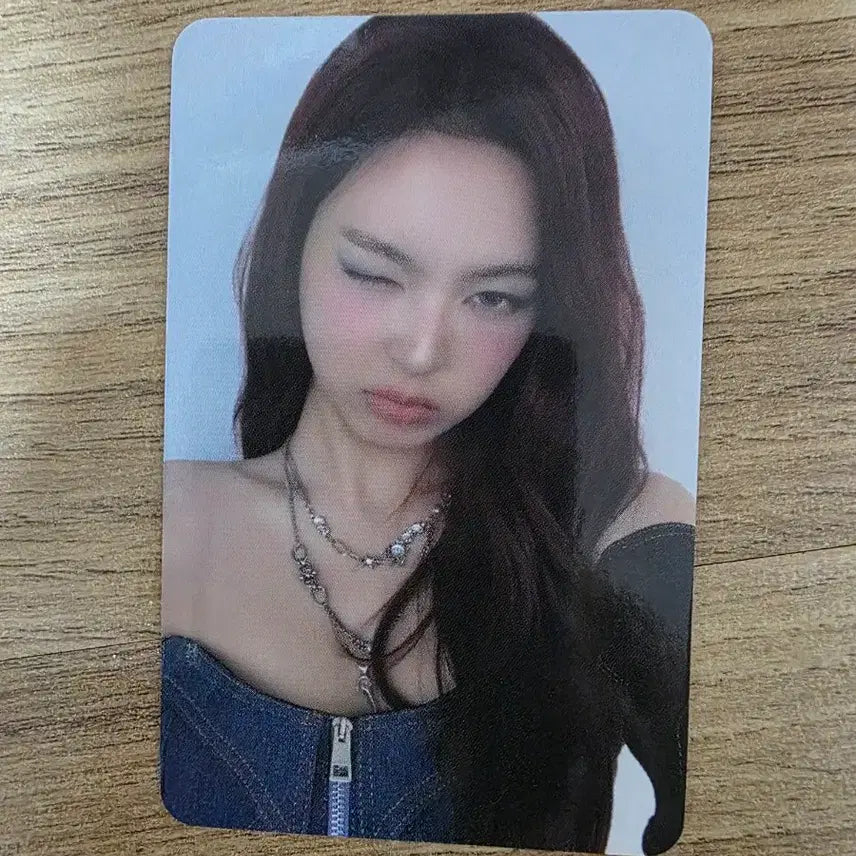 [BUNJANG] BABYMONSTER Chikita Sugar Honey Iced Tea Studio Photocard / 베이비몬스터 슈가허니아이스티 치키타 공방 포카 포토카드 양도