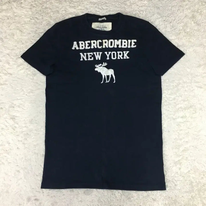 [BUNJANG] Abercrombie &amp; Fitch Middle Logo T-Shirt / 아베크롬비 미들로고 반팔티 FF24